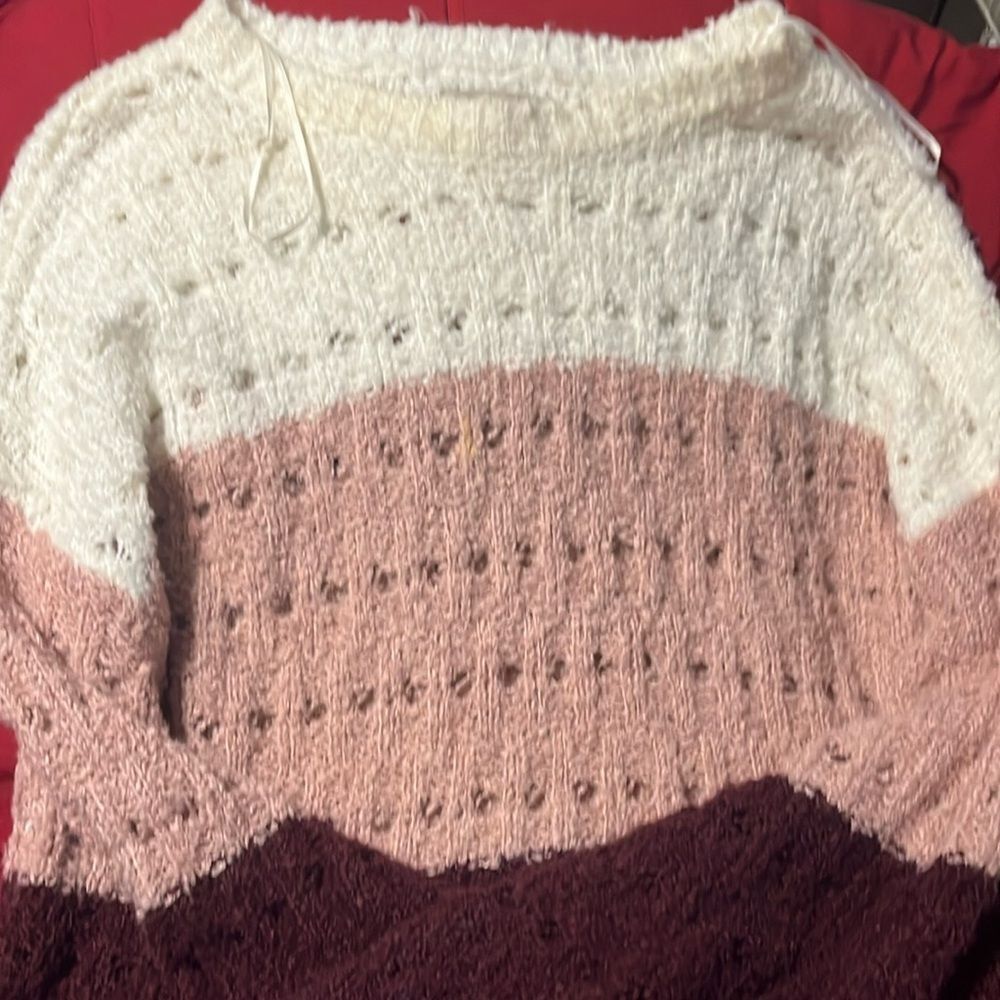 Wonderly Juniors sweater